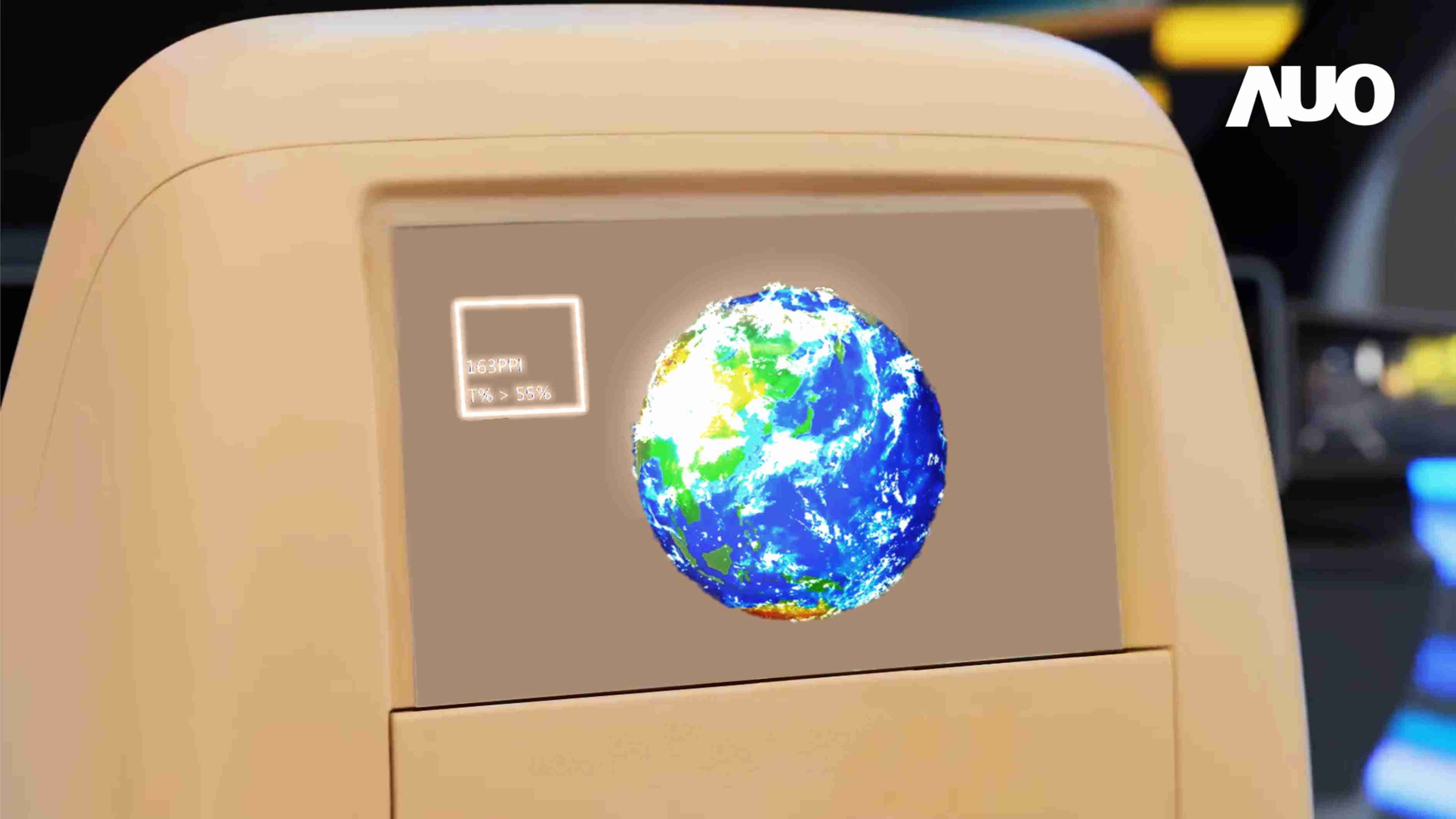 尊时凯龙突破设计与制程挑战，，，，推出全球最高分辨率163ppi的13.5吋透明Micro LED面板，，并积极布局智能车市场，，以期拓展透明显示应用的可能性